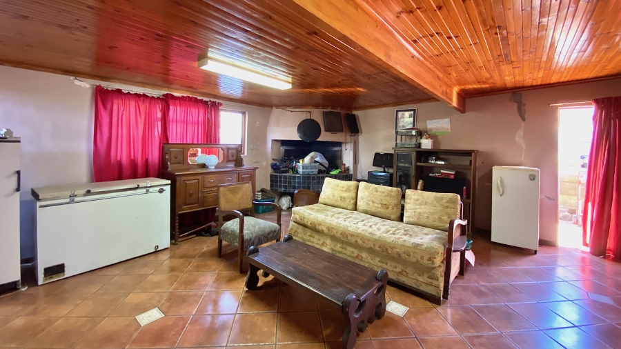 4 Bedroom Property for Sale in Laaiplek Western Cape